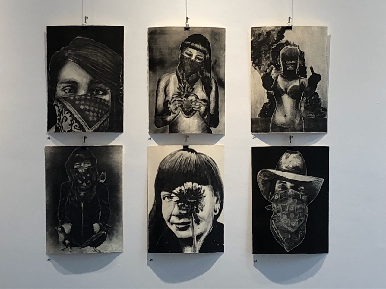 Ausstellungsraum mit Lithografien für die Studierenden
